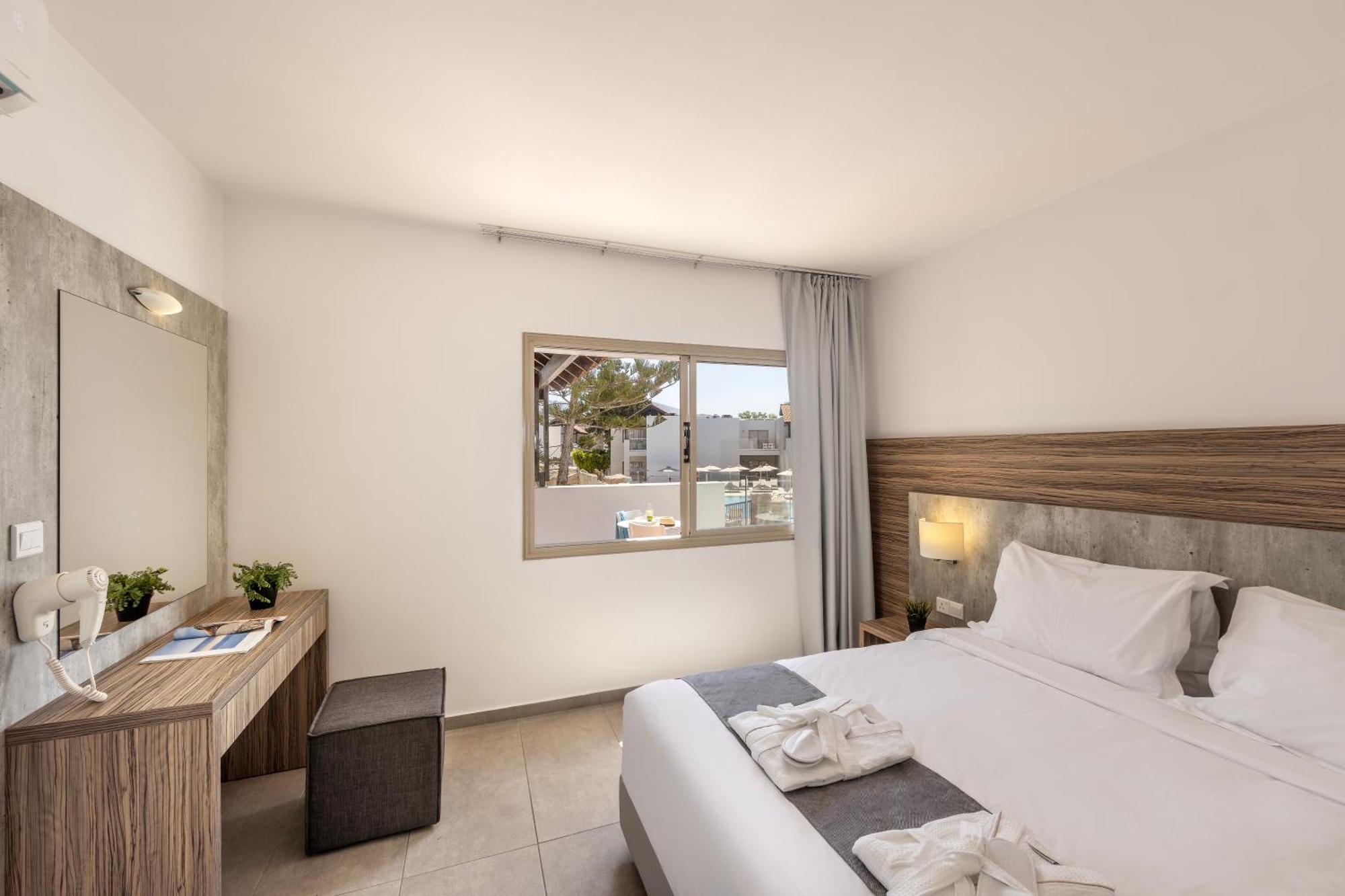 Kapetanios Aqua Resort Coral Bay Ngoại thất bức ảnh