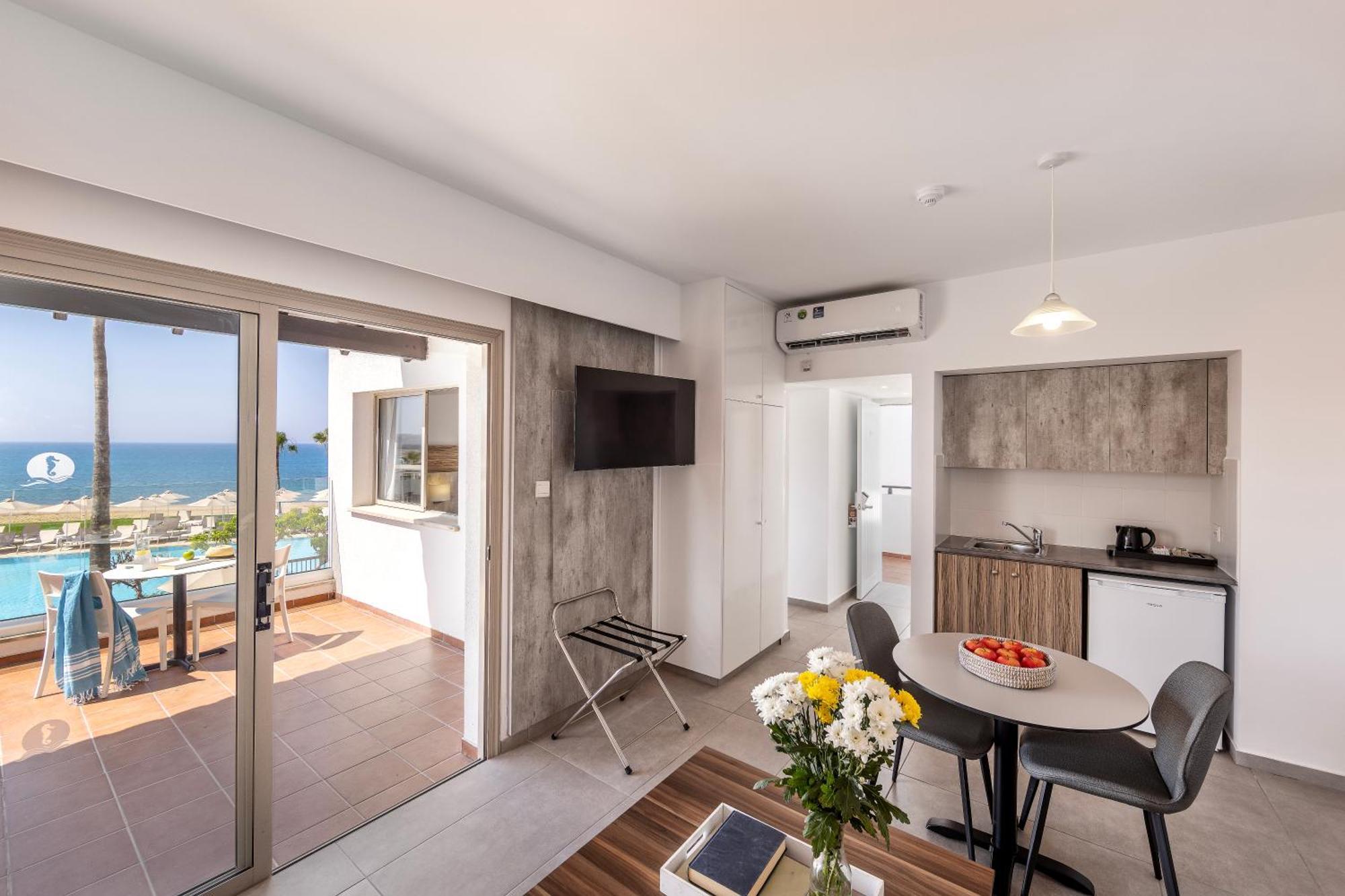 Kapetanios Aqua Resort Coral Bay Ngoại thất bức ảnh